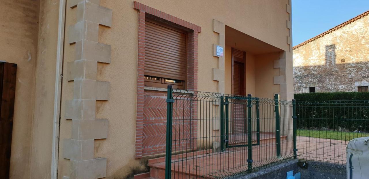 Ferienwohnung Paseo Del Saja I Y II Villanueva de la Peña Exterior foto
