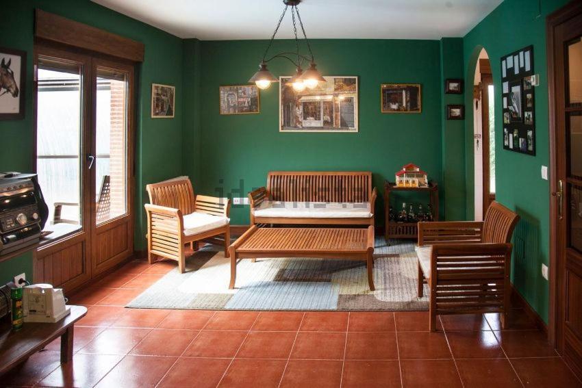 Ferienwohnung Paseo Del Saja I Y II Villanueva de la Peña Exterior foto